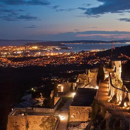 Karla דירה סולין