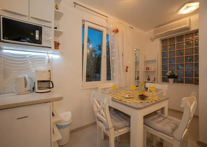 Karla Apartament